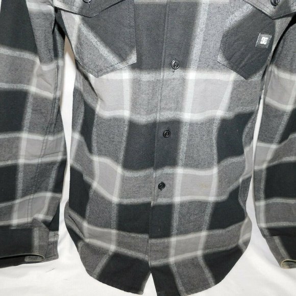 DC shoe Company mens S Black Gray Plaid Button Front shirt skater - Picture 6 of 10